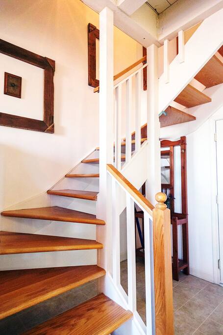 Upstairs to the bedrooms first...