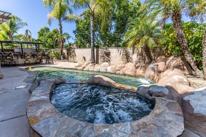 ☆Grenache Getaway - Pool/Jacuzzi & Mins from Wine☆