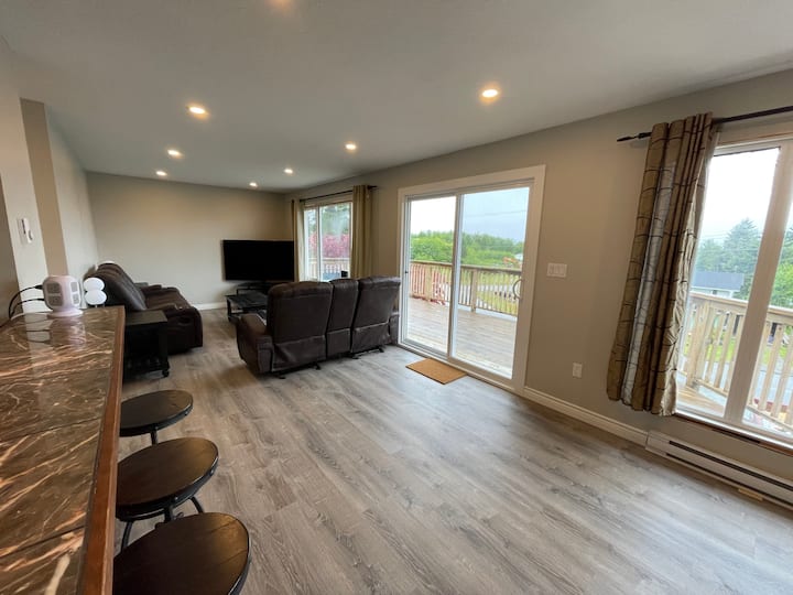 3 Br Serene Forest Sanctuary - Prince Rupert