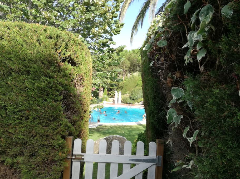 Piscina comunitaria