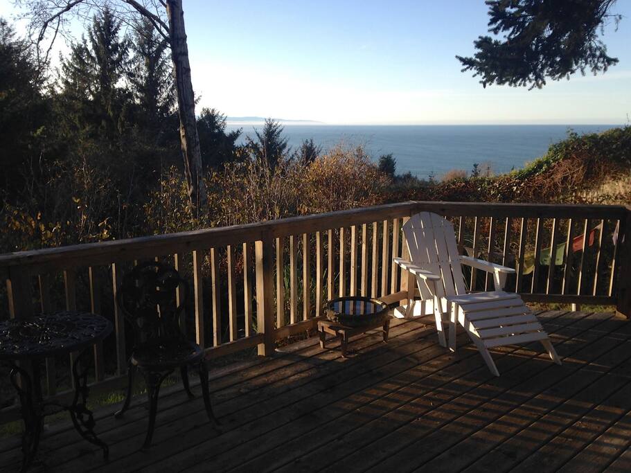 Snug Deck View