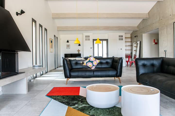 Hostias managed Airbnb listing 1