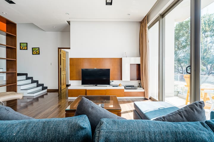 Phòng khách ở tầng 2