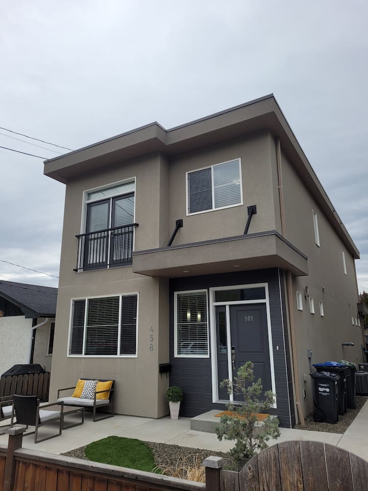 8 Best PetFriendly Airbnbs In Penticton, Canada Updated 2024 Trip101