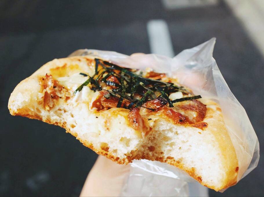 小而破的店面 有最朴实也最好吃的面包 东京旅游攻略 尽在airbnb爱彼迎