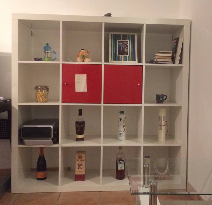 Nice thing... (I don't know the name of this piece of furniture, but it's nice)