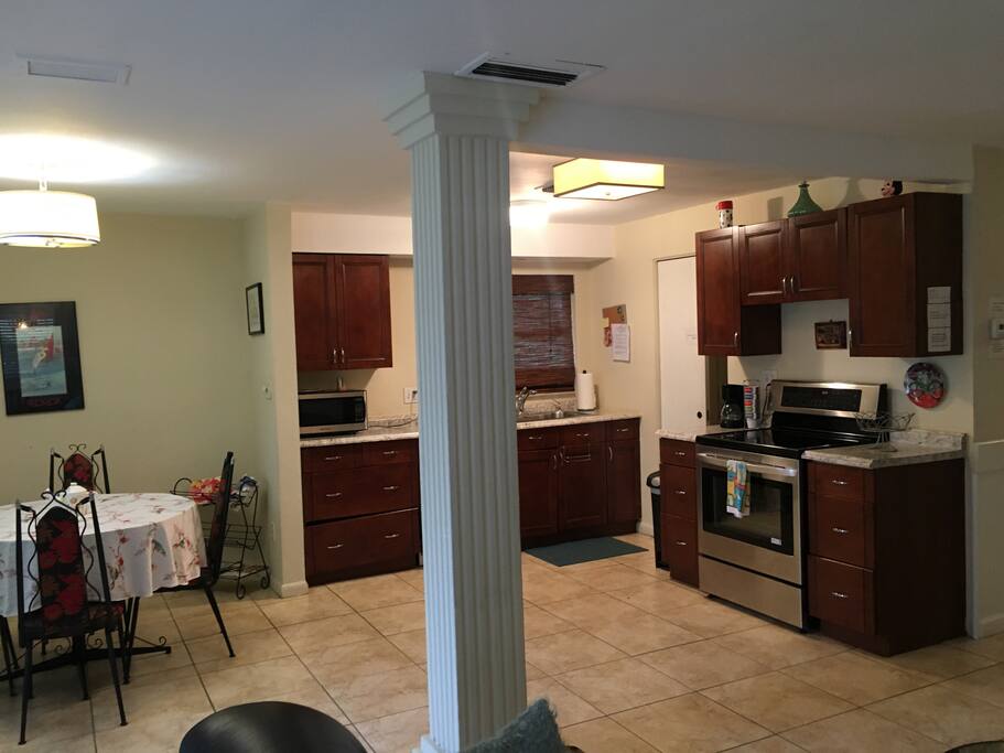 Open kitchen/dining area