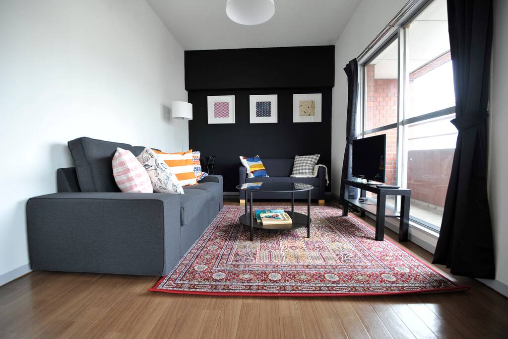 Private one bedroom designer apartment 5 minute walk from Azabu Juban station and short walk to Roppongi. If this isn't available for the dates that you would like please check our other listings.