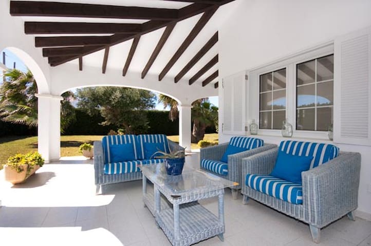 VILLA SAVANNA CIUTADELLA DE MENORCA gallery image 4