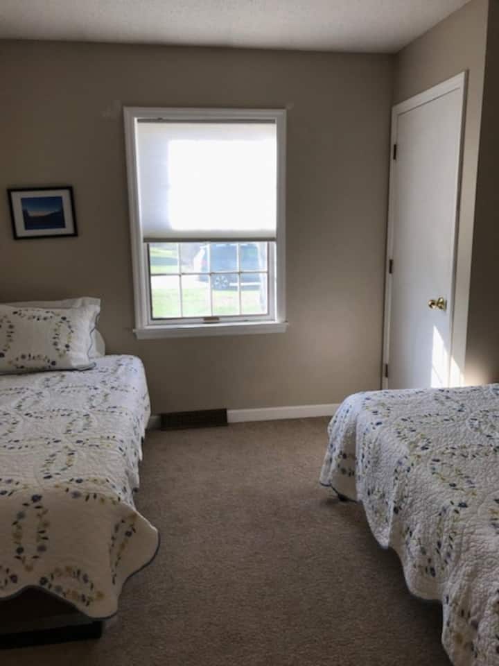 Troisième chambre avec lits jumeaux