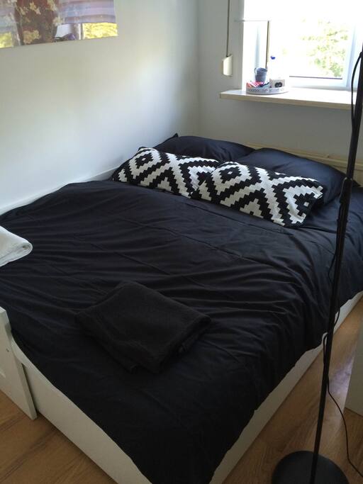 Bed can be converted to a double - be warned the bed then takes up the whole room! But can be put back to 'sofa view' by day.