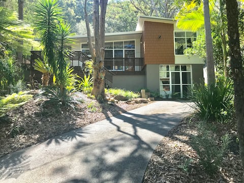 Top Airbnb: Pearl Beach Retreat in Pearl Beach
