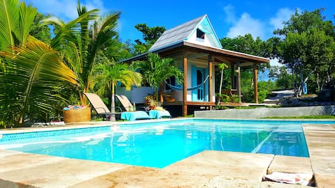 Waterfront & Pool, Tamarind Tree Cottage