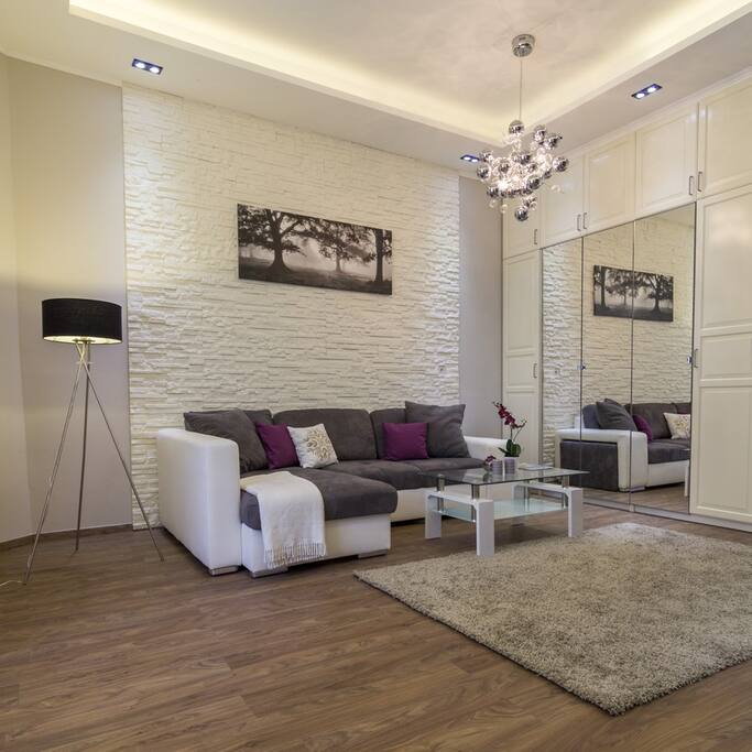 Beautiful decorations with a touch of feeling home