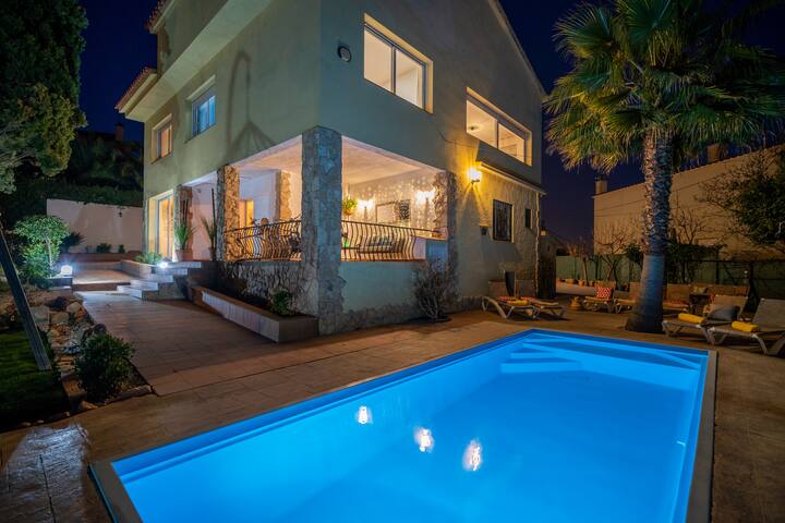 VIlla Lux Gallery, Ideal for Families or Groups wi gallery image 5