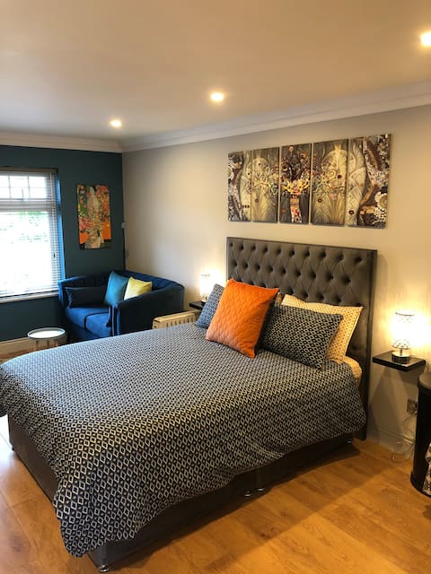 Tom's Lodge - 1 bed apt in Muckross, Killarney