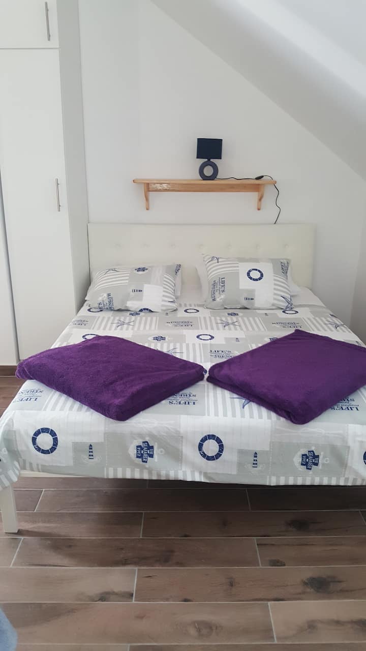 Dhomë gjumi