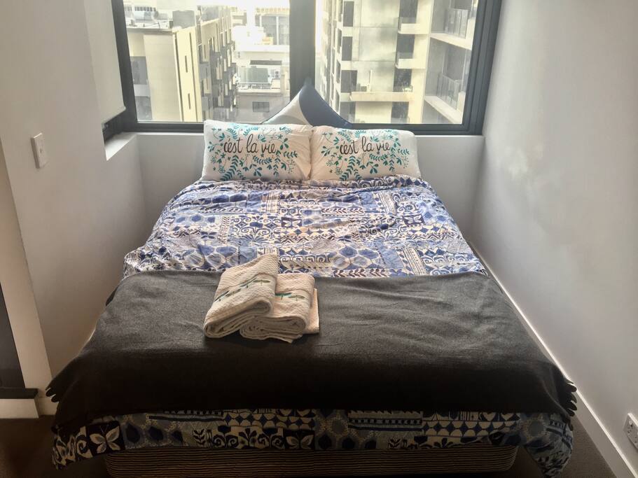 Cozy double bed