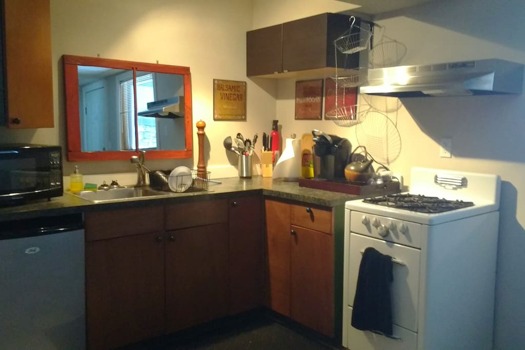 A kitchenette ready for your creations.