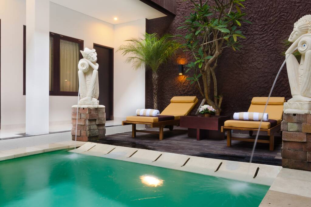Main Pool