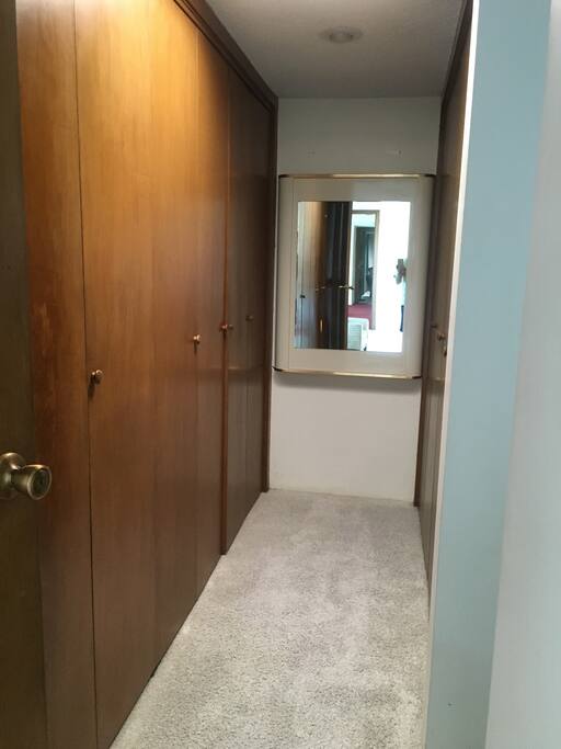 Vestidor amplio