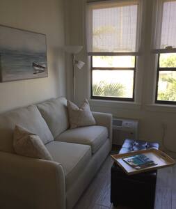 EnJoy: King Bed-Bedroom Suite at PB Hotel & Condo