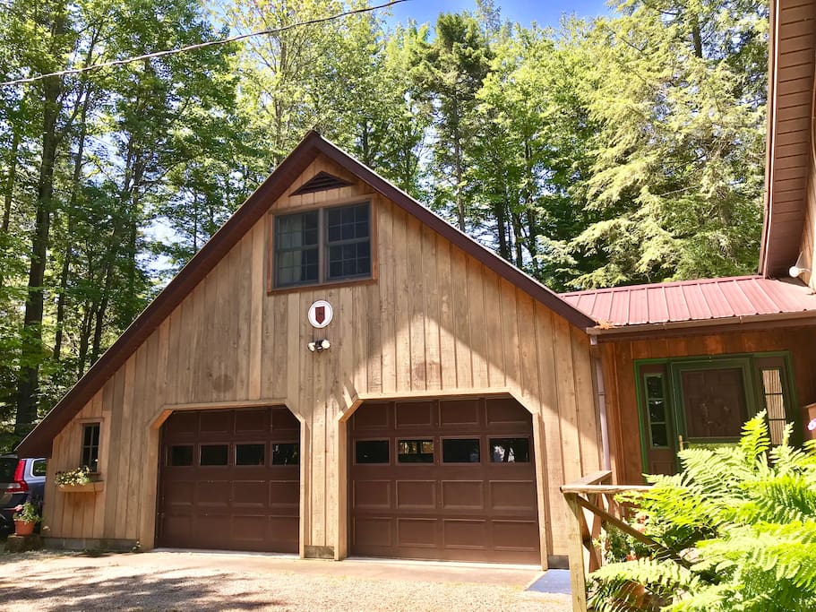 Front view of Bunkhouse over garage