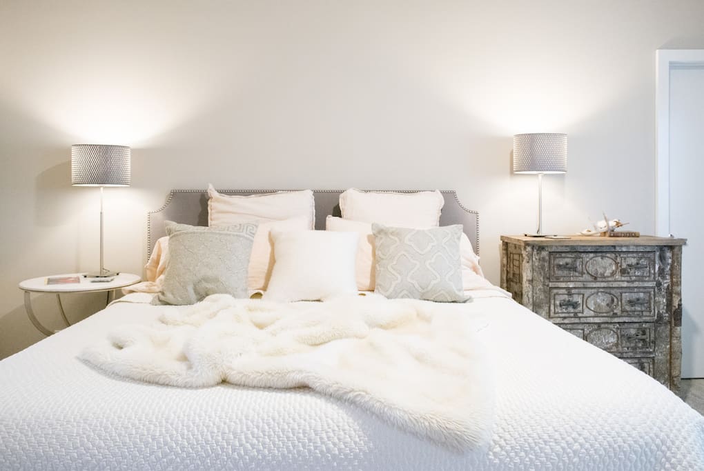 Master Bed - King Sized