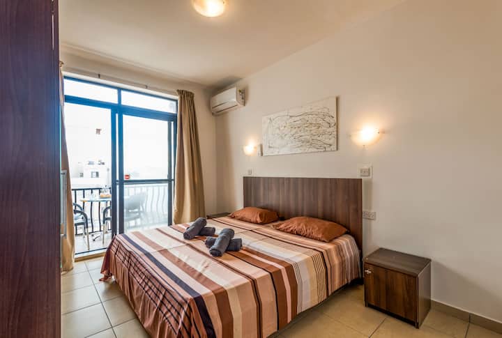 Schlafzimmer mit Klimaanlage