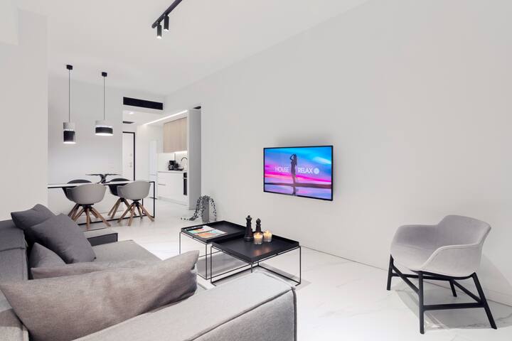 Heritage 302/Luxury Two Bedroom gallery image 4