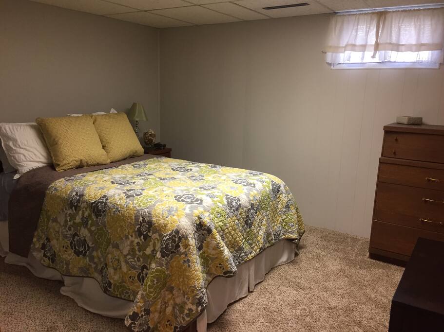 Guest bedroom #2