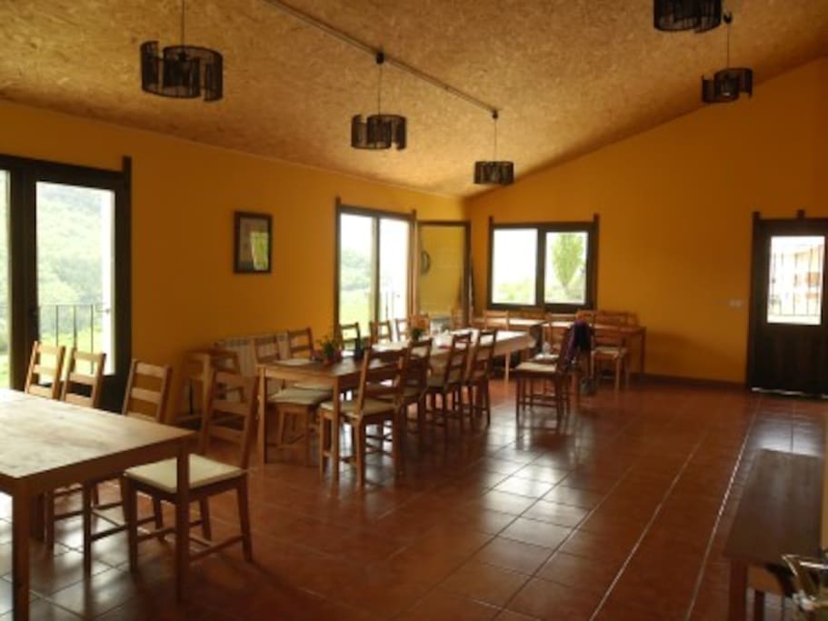 Amplio comedor
