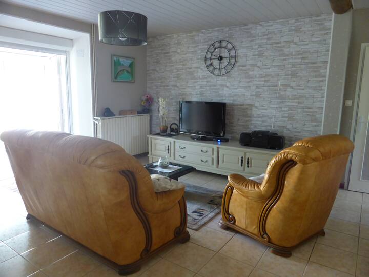 Villa Ds Petit Village Du Larzac, Wifi, 3 Chambres - La Cavalerie