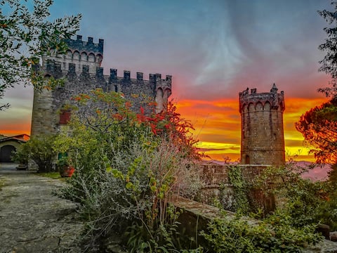 The Castle of Ferrano - Castle in Tuscany