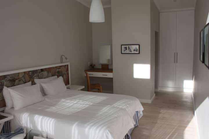 Bedrooms 3, 4, 5 with direct access to the courtyard