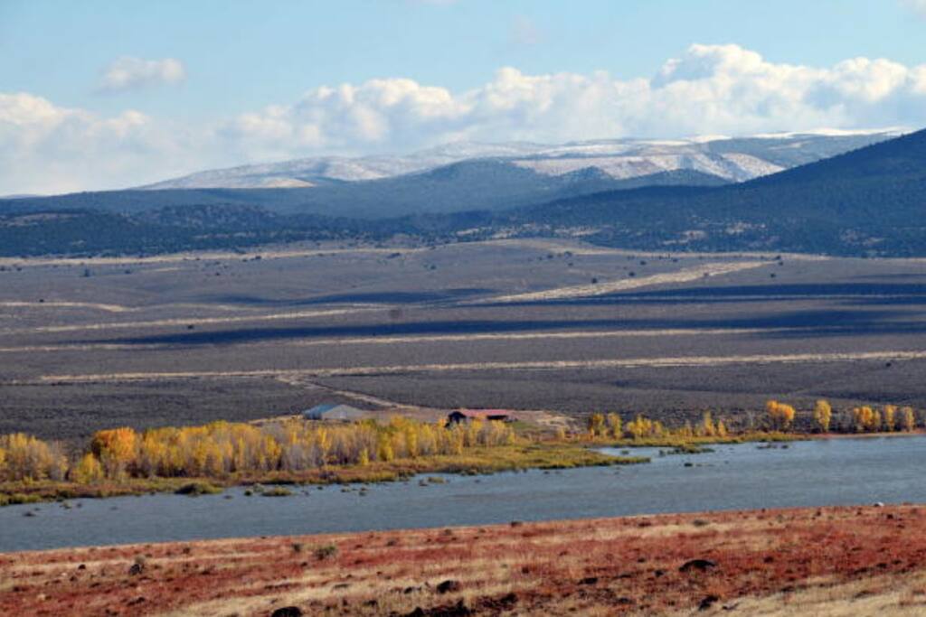On The Lake; Great Views & Fishing Houses for Rent in Minersville