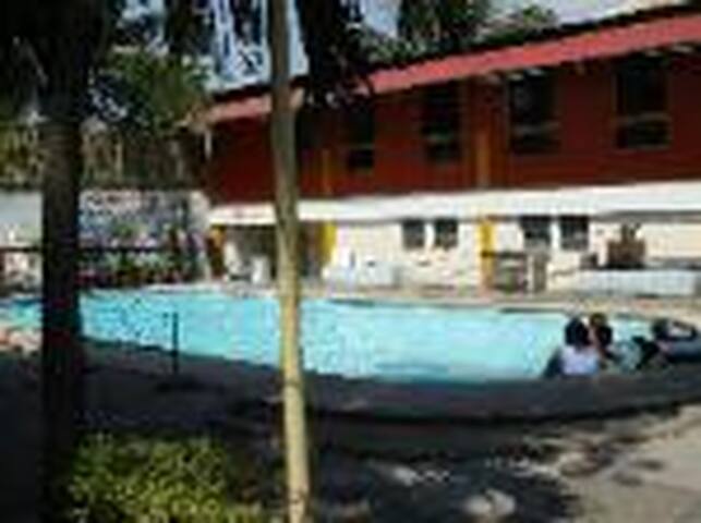 Airbnb® | Quezon City - Vacation Rentals & Places to Stay ...