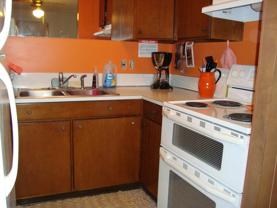 Cozy kitchen with all the essentials