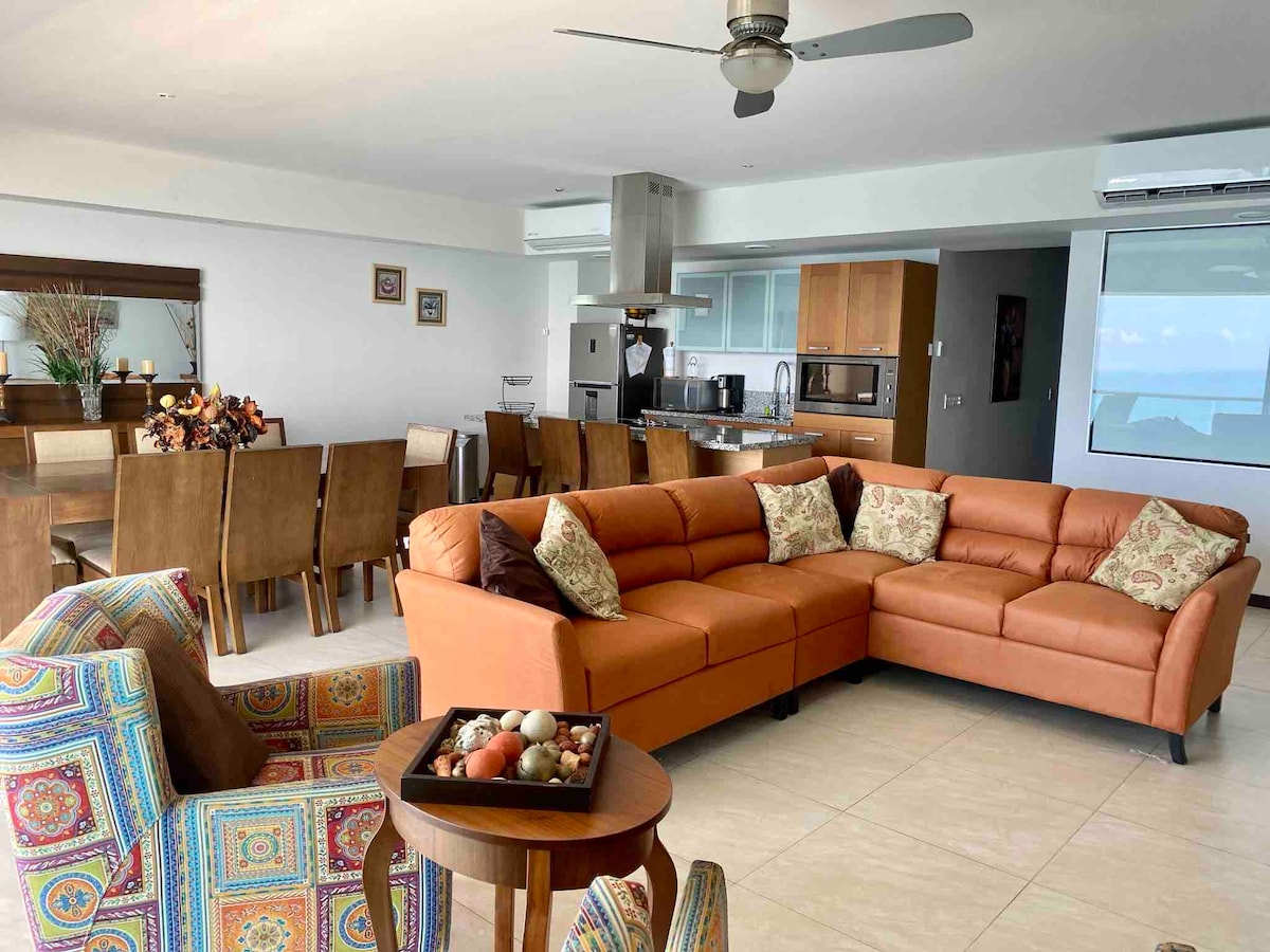 4BR Condo in Mazatlán — 4 bedroom vacation rental in Mazatlán