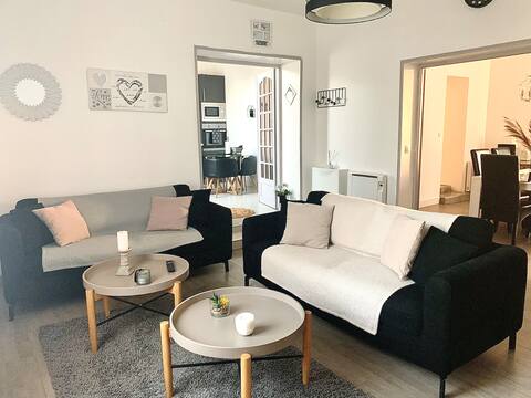 pleasant and quiet duplex