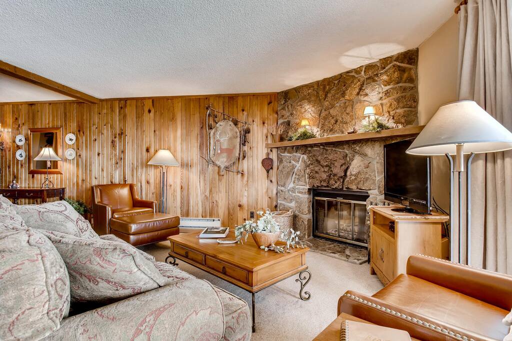 Woodburning fireplace and very well furnished