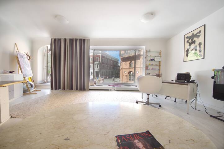 Big apartment in the heart of Old Town