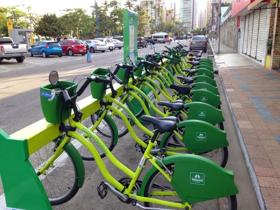 Bicicletar.
Estação mais próxima 220 m