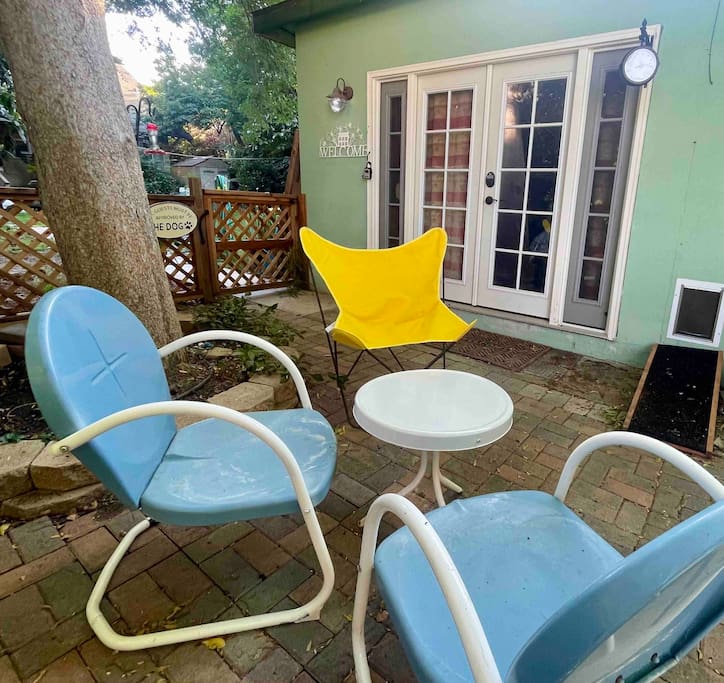 Mt Rubidoux Artists Studio