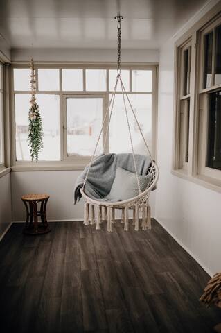 Heavenly wind and waves gallery image 5