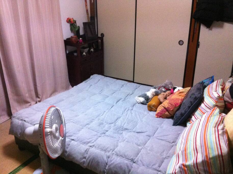 Room with french bed (*only available when I''m not here)