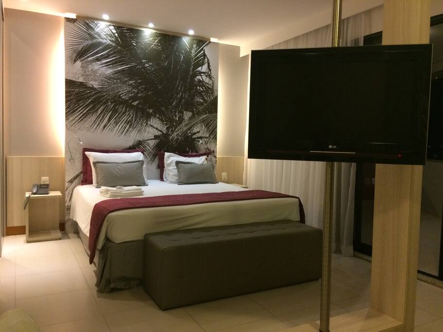 Sua cama com TV