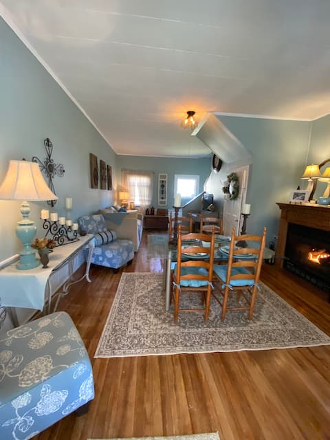 Whimsical and Wonderful Retreat near the Ocean