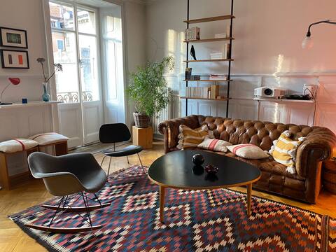 Les Appartements Design&confort 160m2 apartment for 4 people.