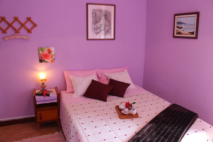 Rosa  Bedroom